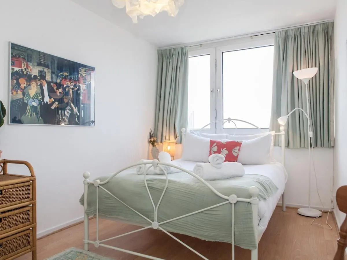 Pass The Keys Spacious 2Bedroom Flat With Views In London Bridge 0*,