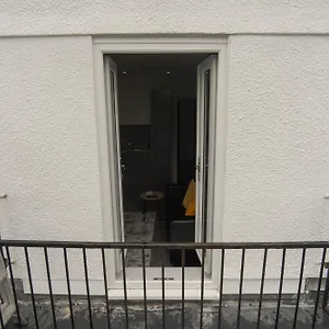  Apartment Modern Near Centre United Kingdom