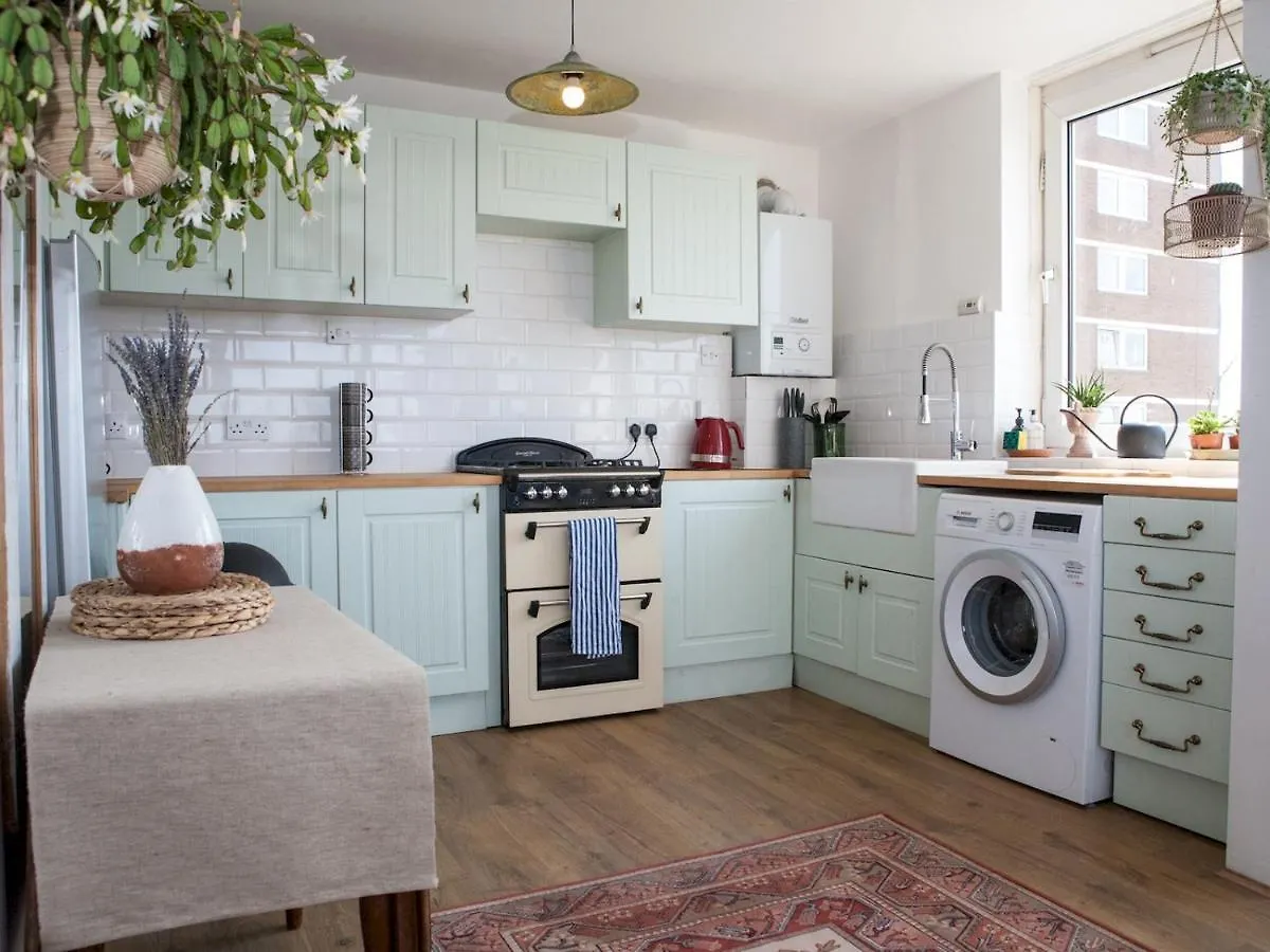 Pass The Keys Spacious 2Bedroom Flat With Views In London Bridge