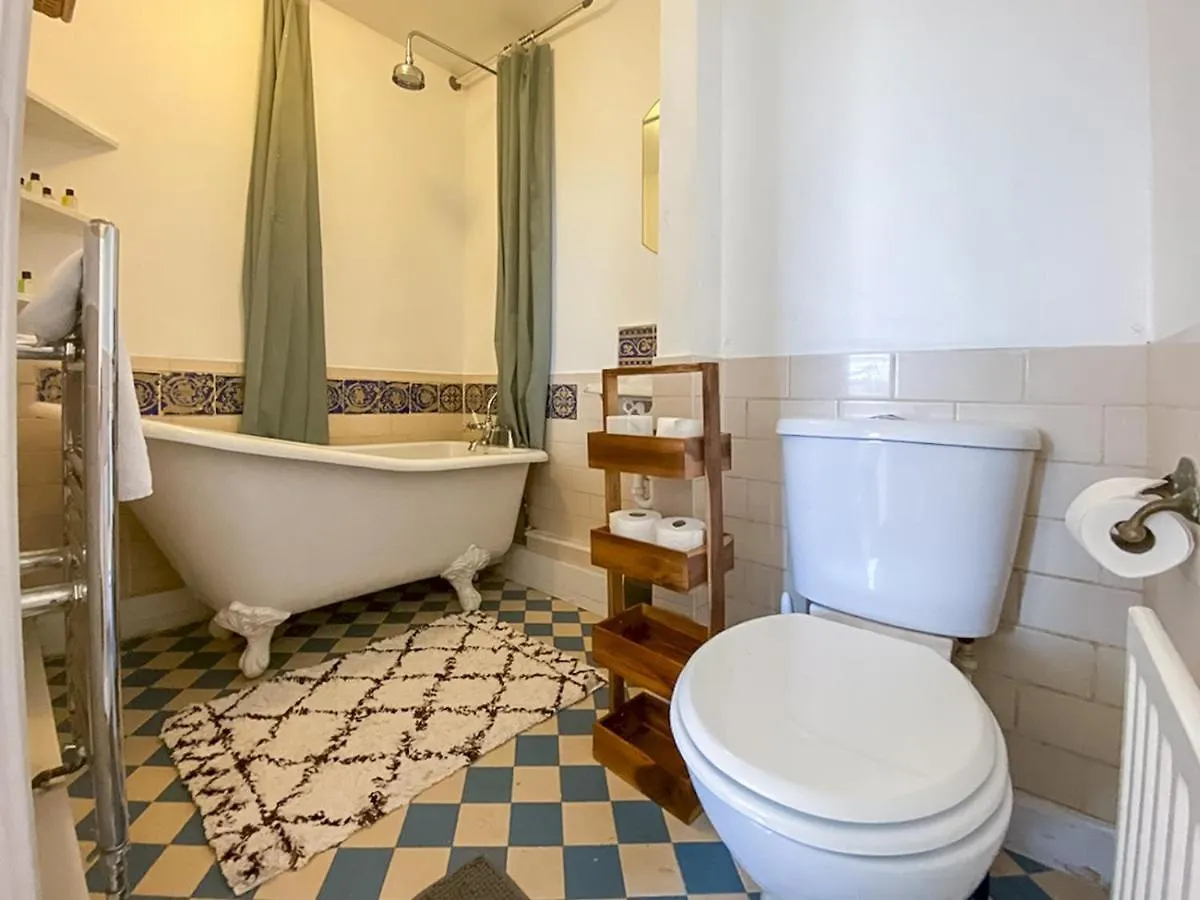 Pass The Keys Spacious 2Bedroom Flat With Views In London Bridge 0*,  United Kingdom